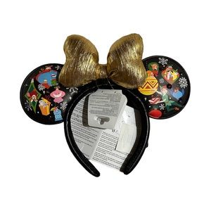 Disney Parks light up Holiday Minnie Ears New